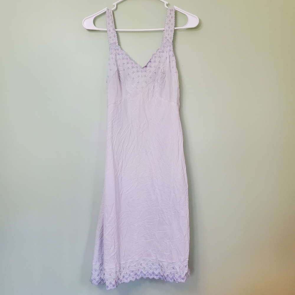 Light Purple Embroidered Gown Nightie Textron Slip Dress Lingerie Vintage 34 S